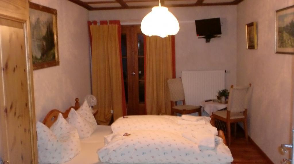 Landgasthof Zum Brueckenwirt ชตาร์นแบร์ก ภายนอก รูปภาพ